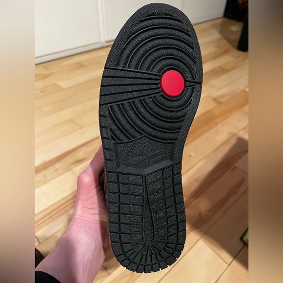 Air Jordan 1 Retro 99 - Picture 3 of 6